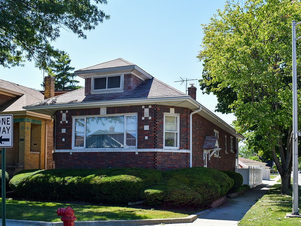 1st image of 2646 N 76th Ct