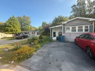 6007 Mockingbird Dr, Mechanicsburg, PA 17050