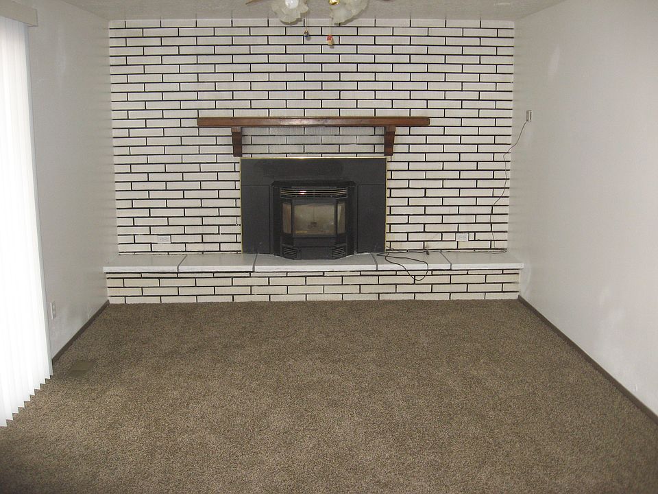 1st image of 78-7070 Alii Dr APT D107