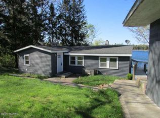3954 Wilson Beach Rd, Twin Lake, MI 49457
