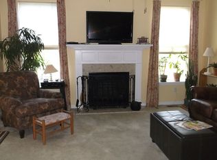 202 Coventry Rd, Chalfont, PA 18914