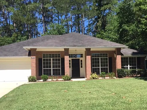 10574 Lake Hollow Ln Photo 1