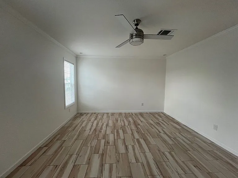 282 Giraffe Dr #282 — Photo 8