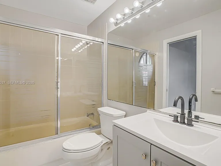 401 SW 158th Ter #105 — Photo 14