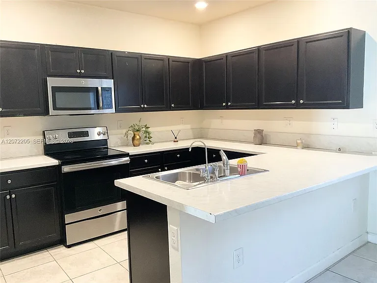 11419 SW 248th Ln — Photo 6