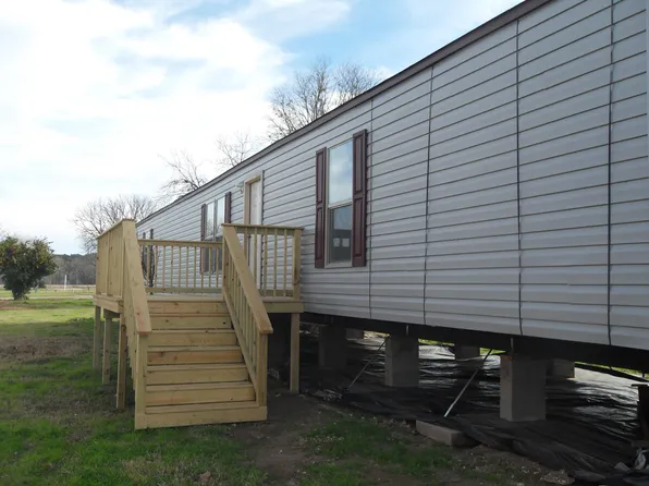 503 W Lower Line St, La Grange, TX