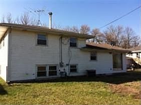 2nd image of 2522 E 61st Pl