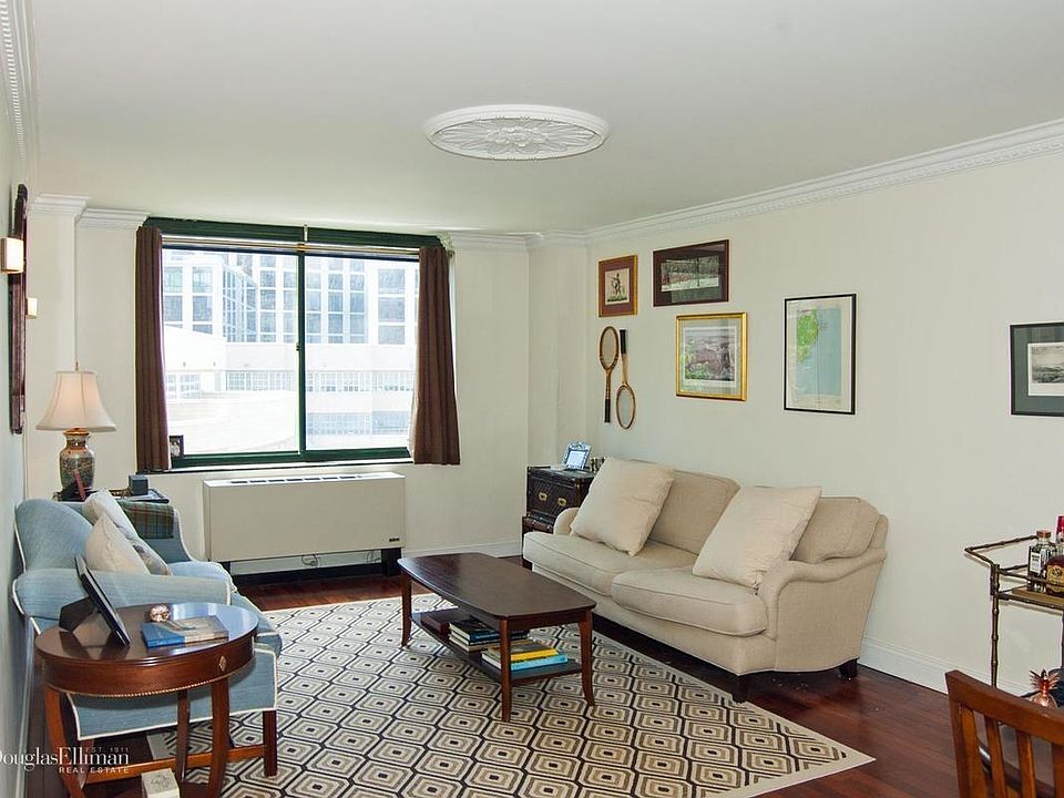 1st image of 295 Greenwich St #4FN