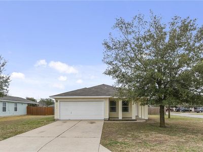 200 Madison Ln, Hutto, TX, 78634