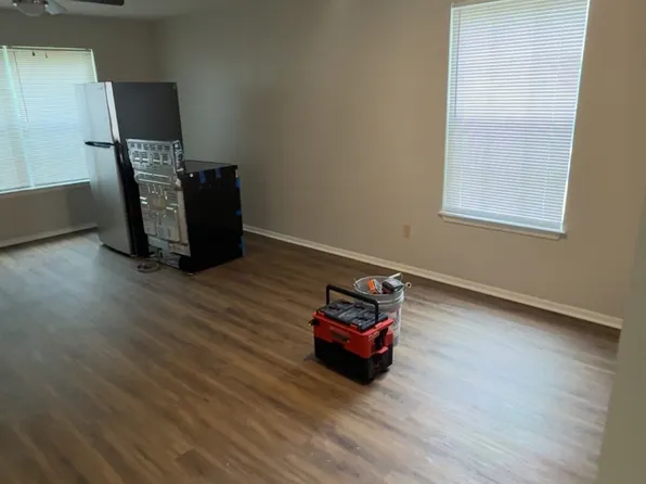 2107-2113 N Kantz Ln #2111, Fayetteville, AR 72703