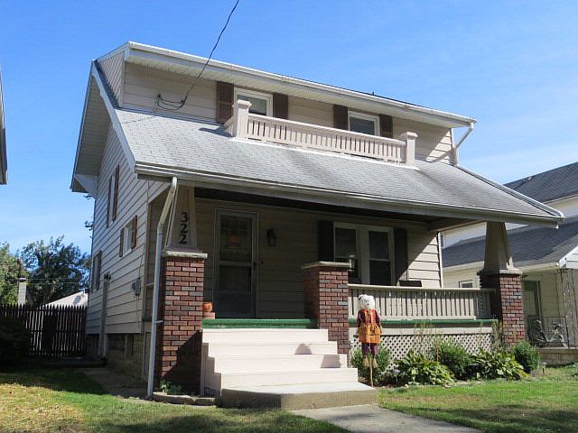 1st image of 322 S Grand Ave