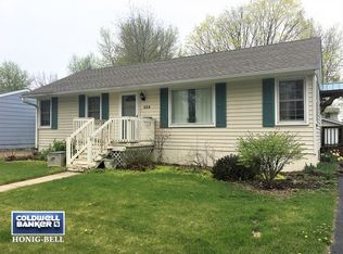 604 Fairlane Ave, Dekalb, IL