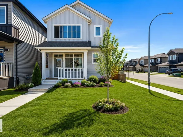 22371 93rd Ave NW, Edmonton, AB T5T 7L9