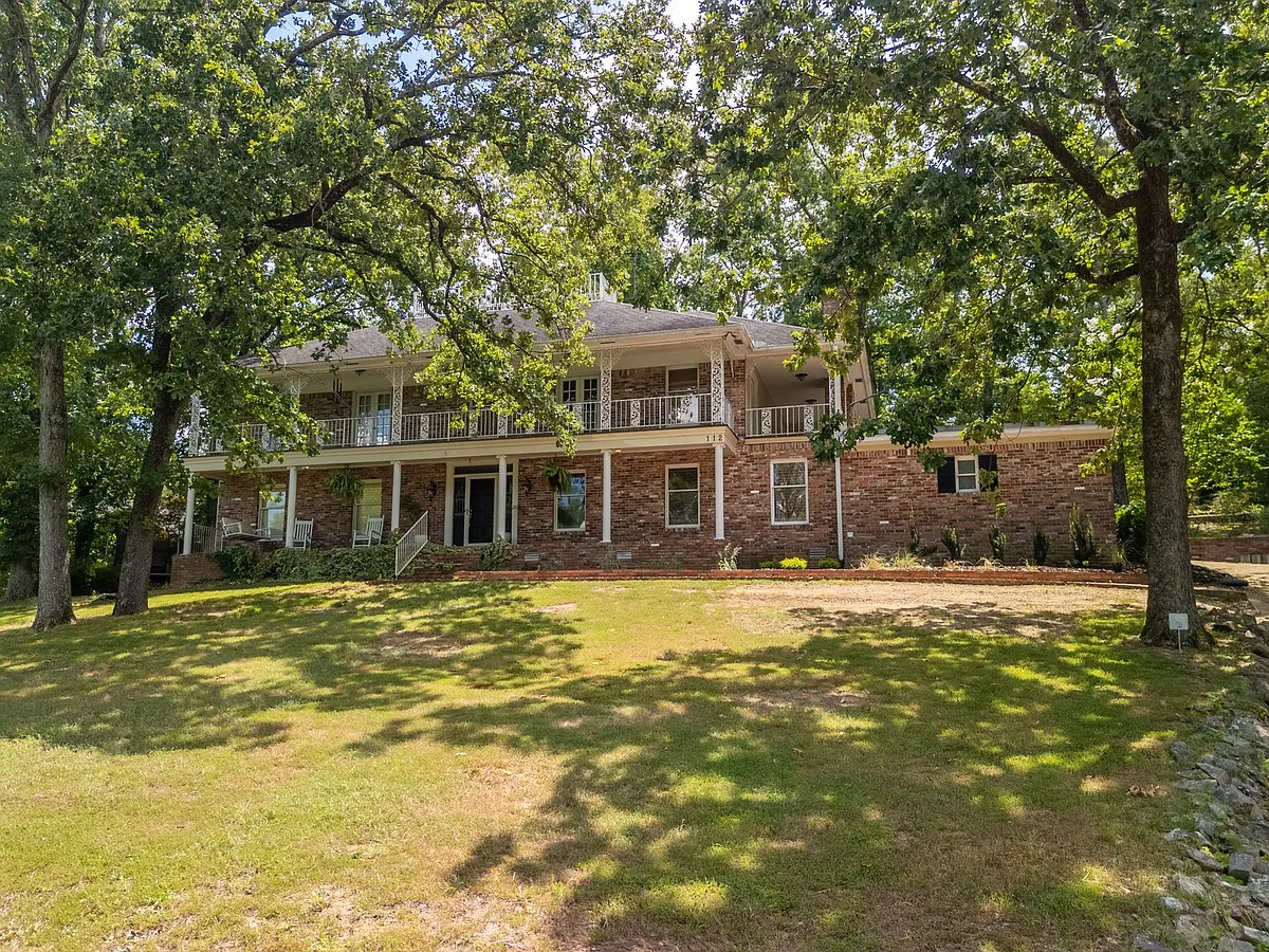 Building Photo - 112 Leigh Cir