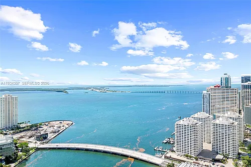 495 Brickell Ave #4011 Photo 1