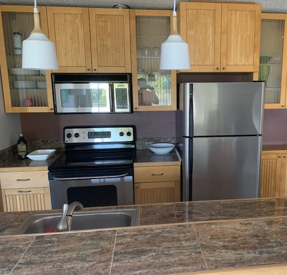 Adam's Point Gem — Photo 2