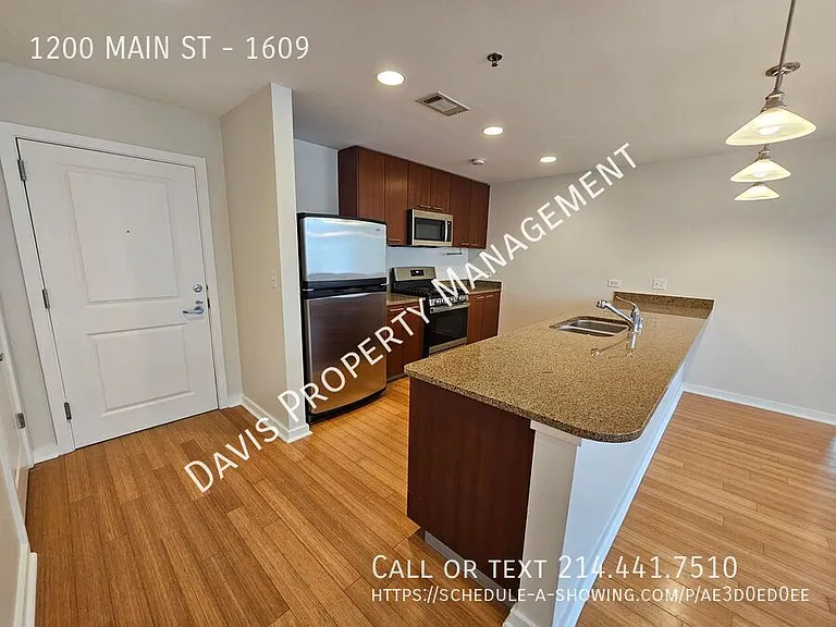 1200 Main St #1609 — Photo 24