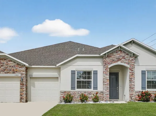 1902 SW Glendale Street, Port St Lucie, FL 34987