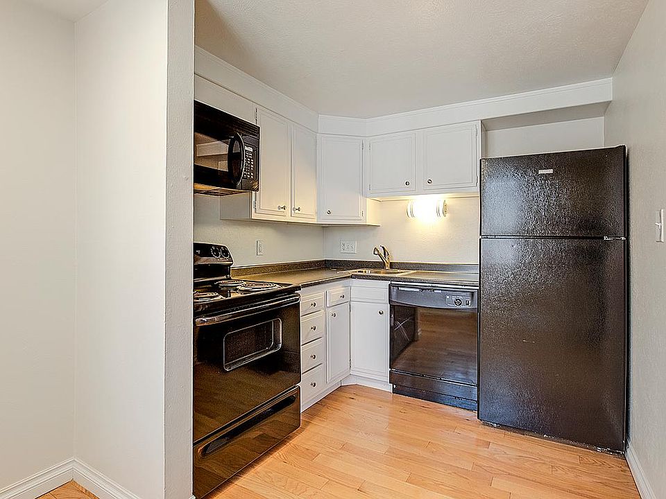 1st image of 1338 Franklin St #202