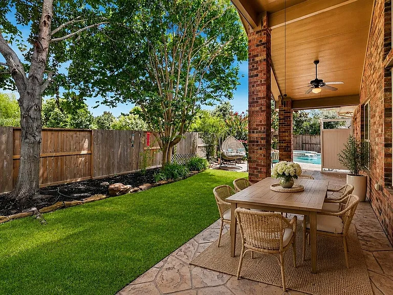 9614 Blackberry Terrace Dr — Photo 43