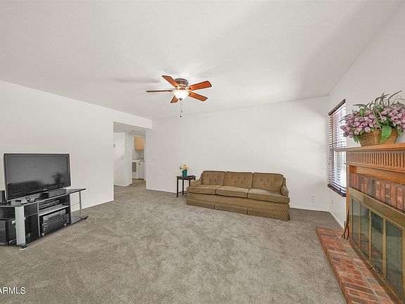 4th image of 6033 W Surrey Ave