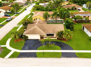 8931 NW 79th St, Tamarac, FL 33321