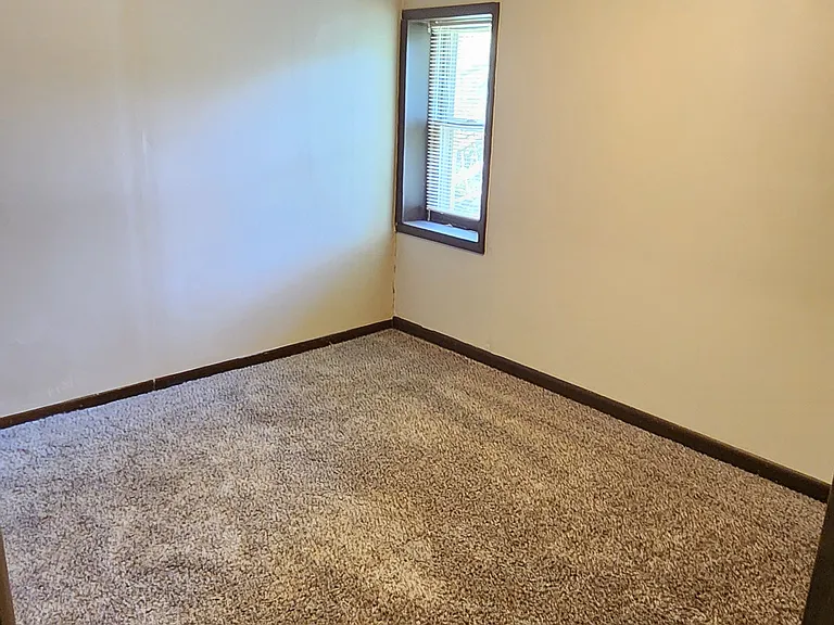 119 W Taylor St #B — Photo 8