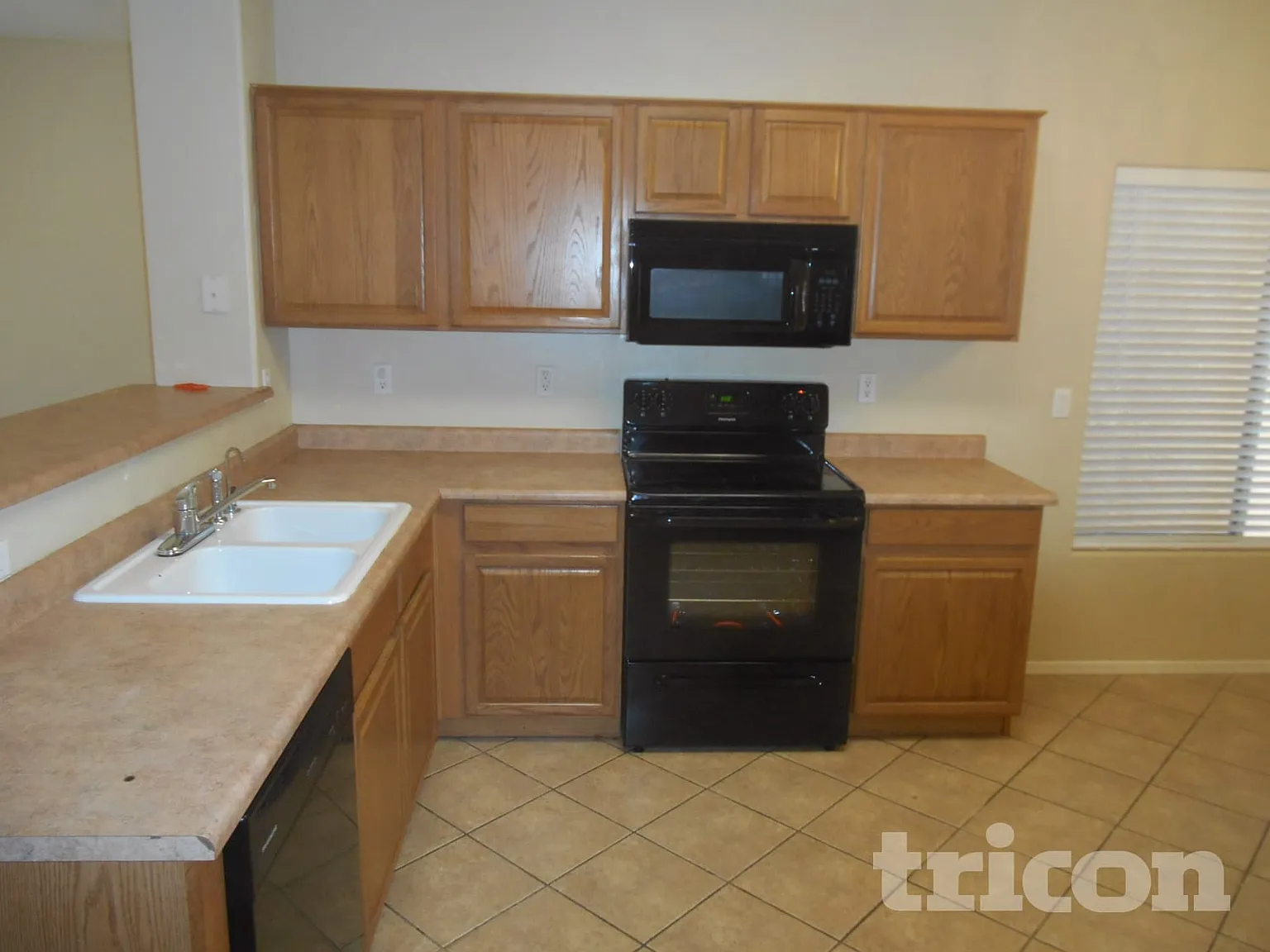 5334 W Grove Street Laveen AZ — Photo 1