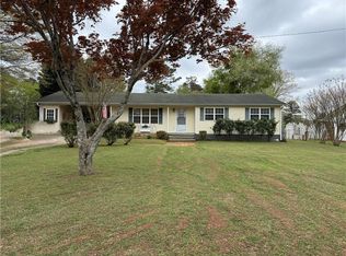 208 Donna Ln, Dallas, GA 30157
