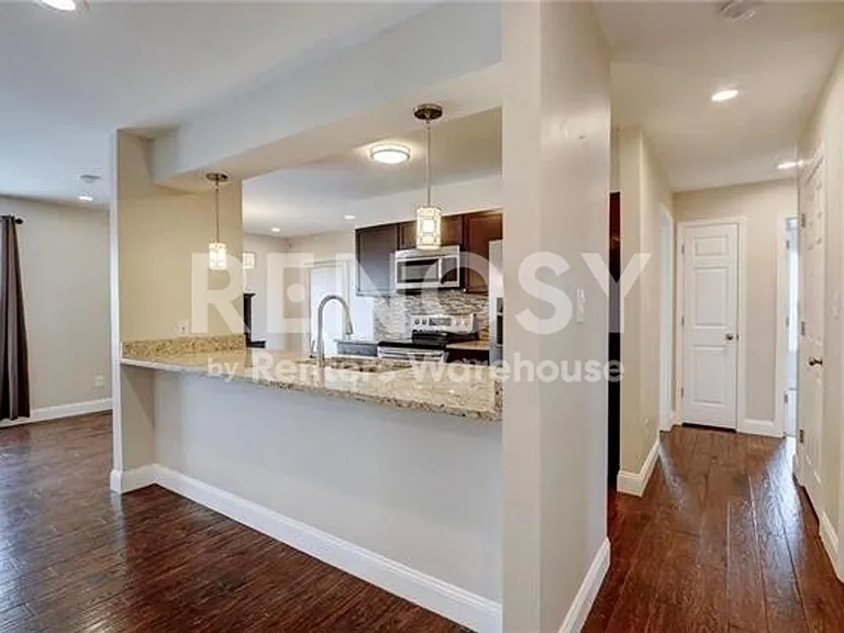 3836 Lloyd St — Photo 21