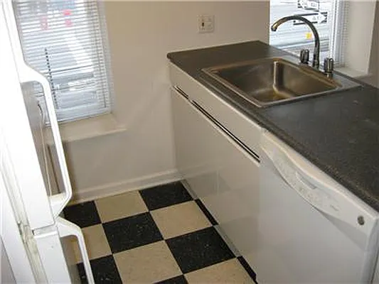 Rented by R New York | media 3