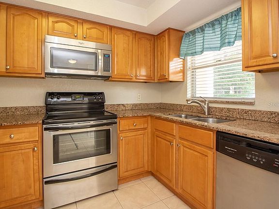 4th image of 948 La Costa Cir Unit 9