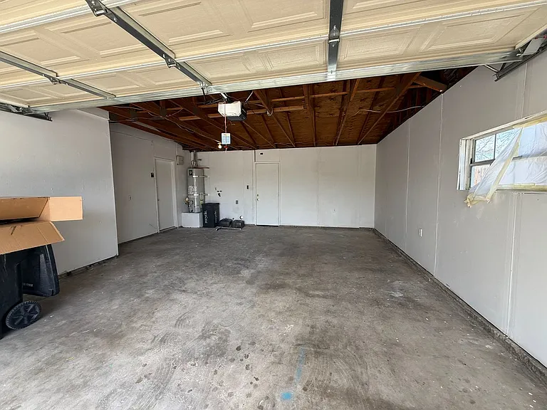 15991 N Culver Rd — Photo 9
