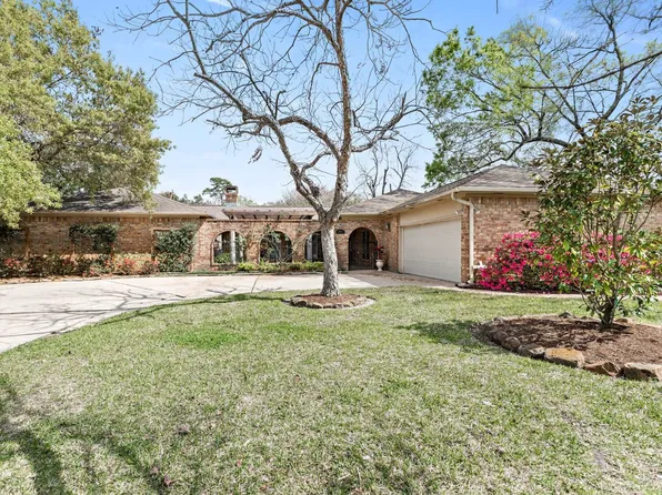 2060 Belvedere Dr, Beaumont, TX 77706