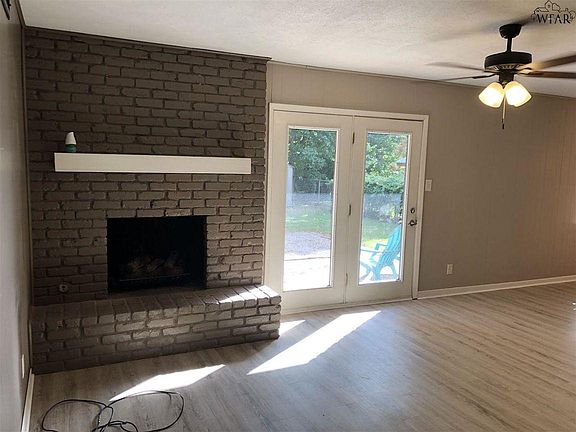 3rd image of 4610 Hollandale Ave