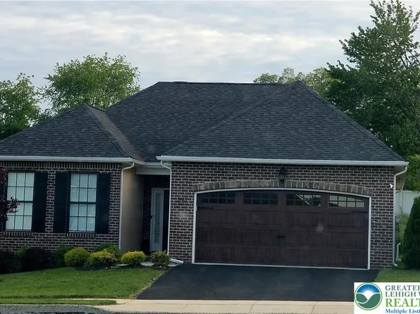 3583 Daylily Dr, Emmaus, PA 18049