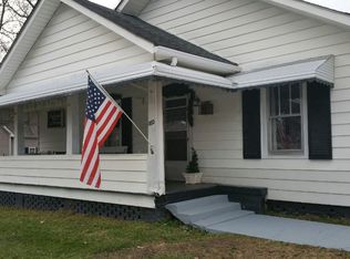 410 S Lombard St, Clayton, NC 27520