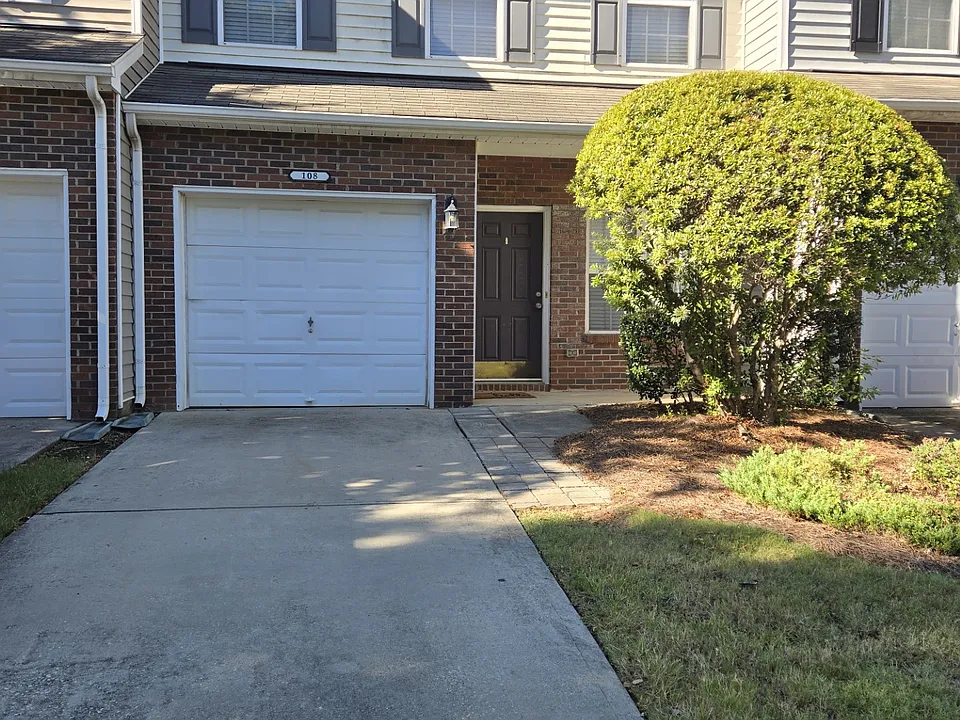 108 Morab Dr