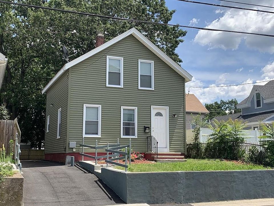1st image of 619 Lonsdale Ave