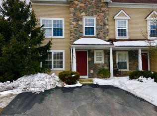 62 Lower Ridge View Cir, East Stroudsburg, PA 18302