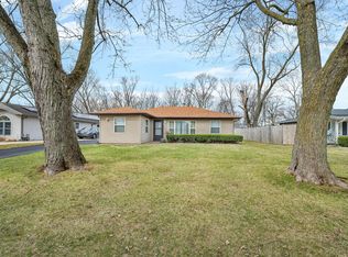 405 Ray May Dr, Joliet, IL 60433