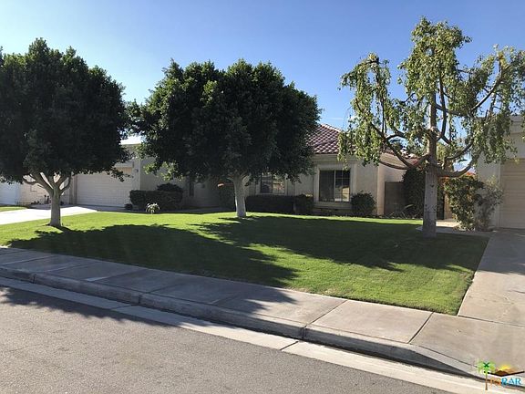 2nd image of 44755 Calle Placido