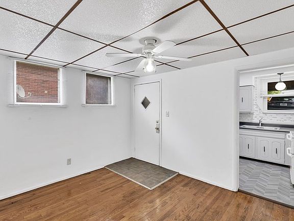 4th image of 1502 Maple Ave #1