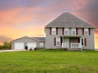 16207 E Cypress Rd, Canton, IL 61520