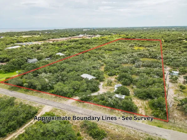 120 Wishert Rd, Rockport, TX 78382