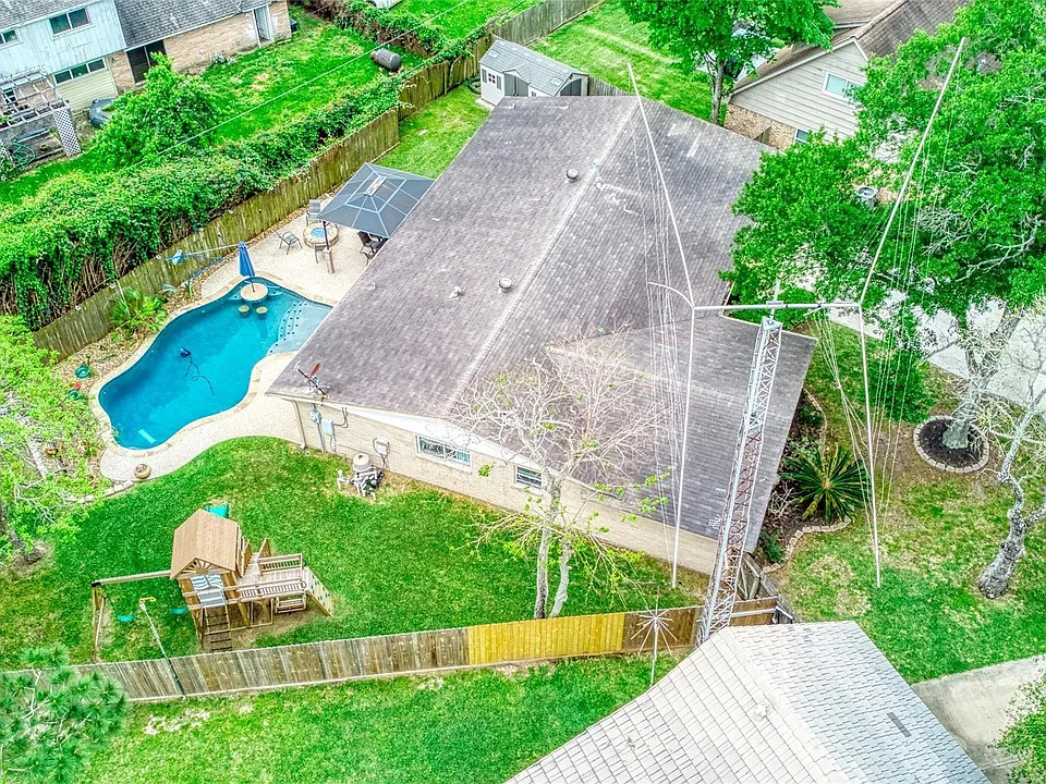 1405 Delabrook Ct