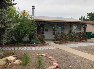 810 E 24th St, Farmington, NM 87401