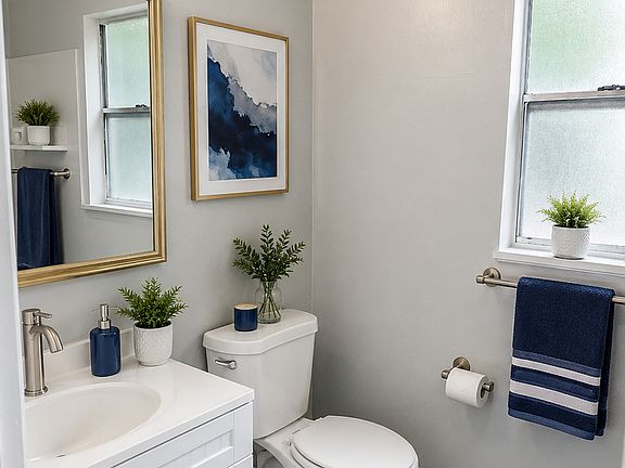 5th image of 8831 Rosecrans Ave #12