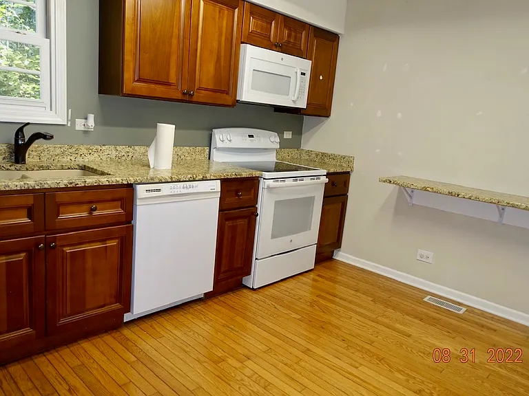 641 Dordan Ct — Photo 11