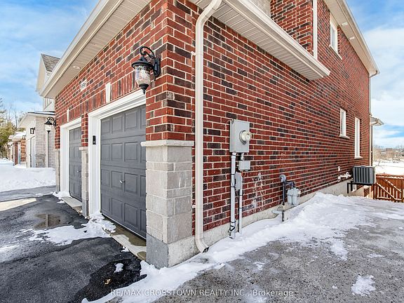 2nd image of 996 Booth Ave